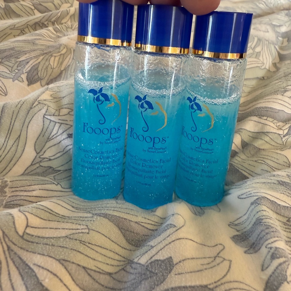 SeneGence Blue Foops Makeup Remover Trio - Picture 3 of 4
